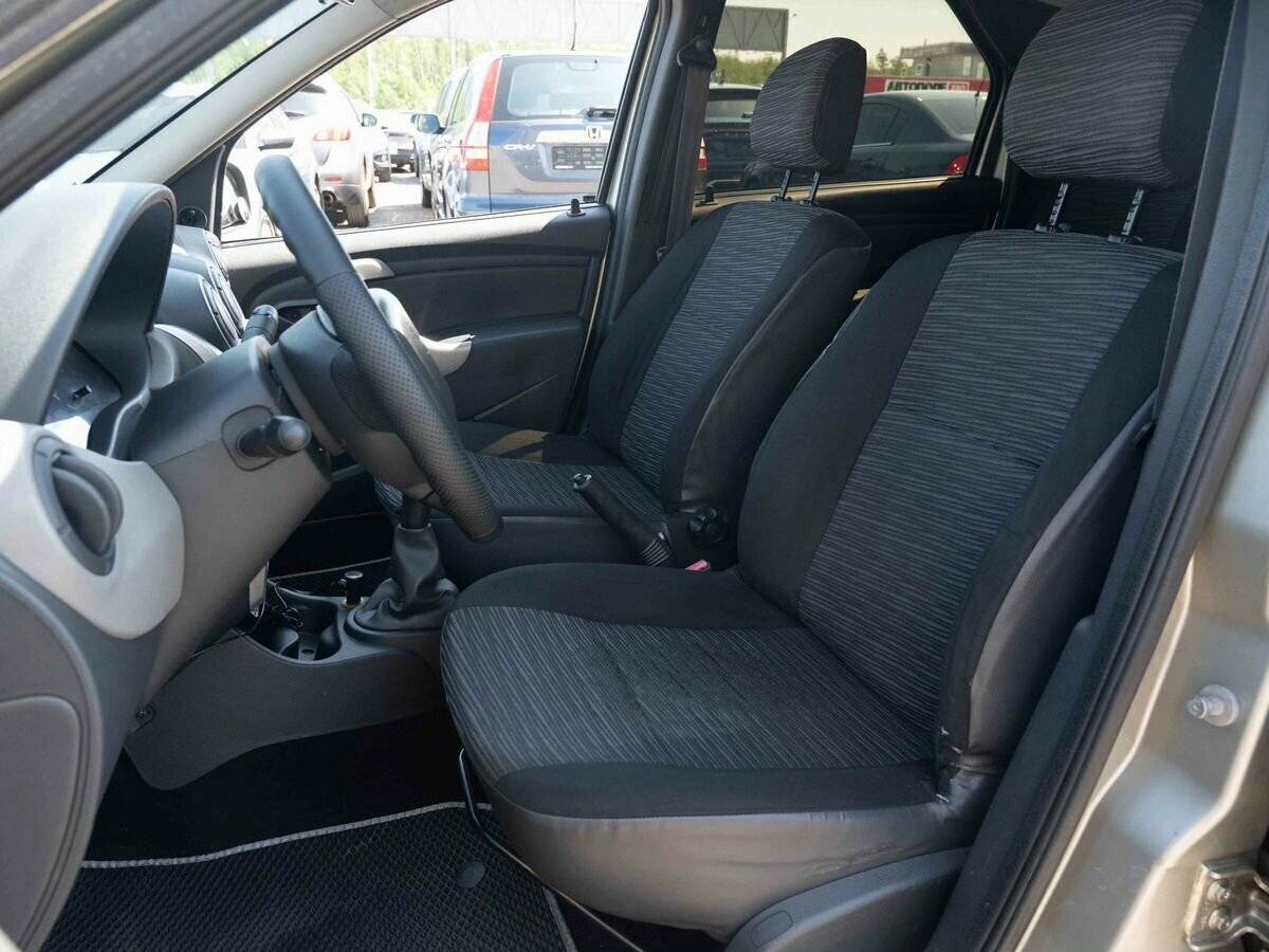 Купить Renault Logan, 2010, 278 000 км, фото №9