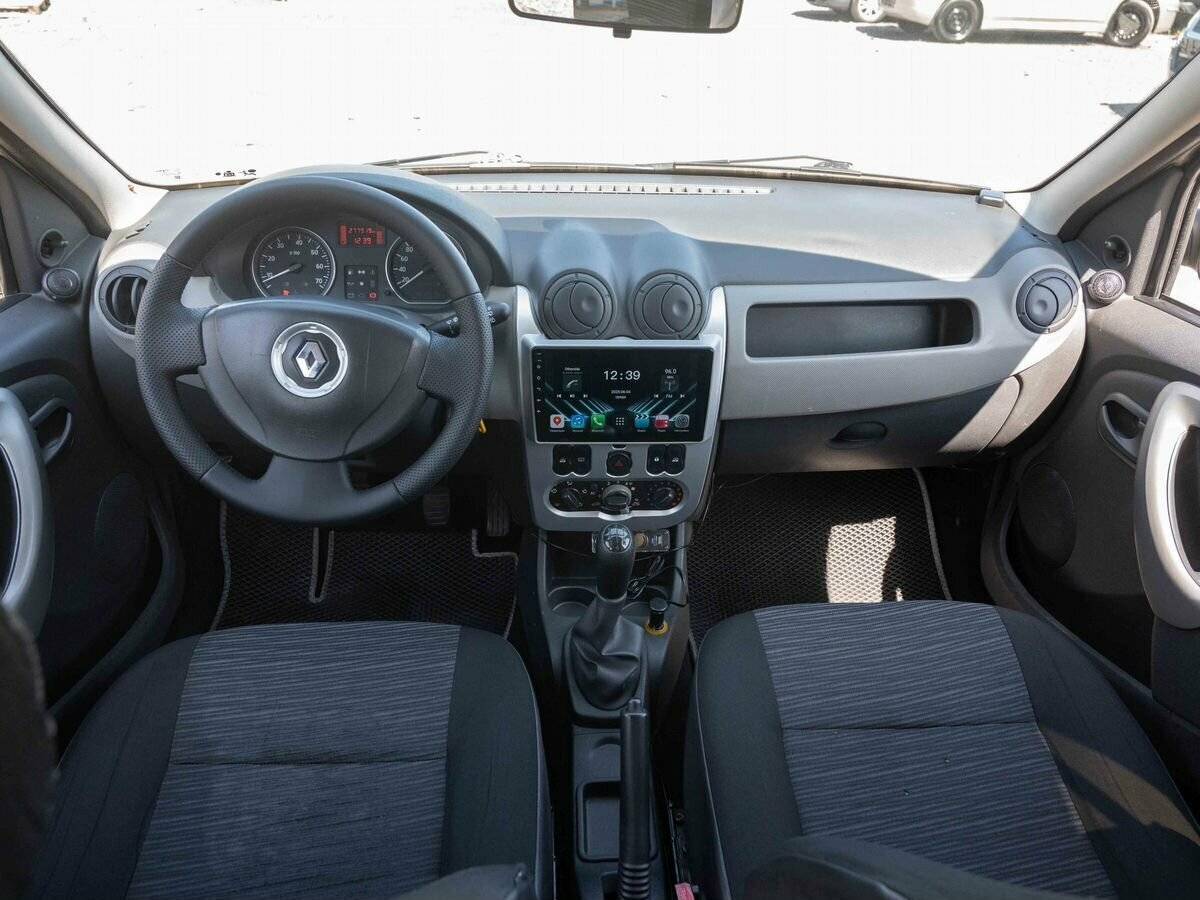 Купить Renault Logan, 2010, 278 000 км, фото №14