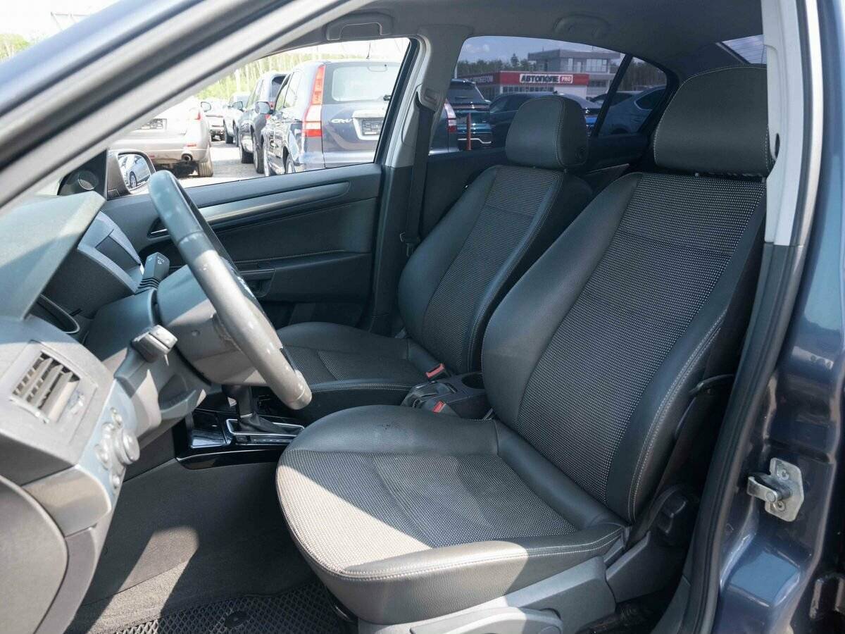 Купить Opel Astra, 2008, 213 931 км, фото №9