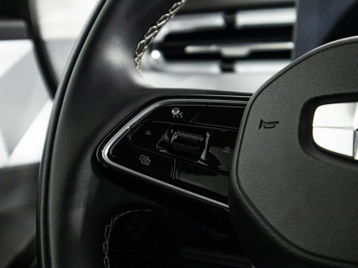 Купить Geely Geometry E 39.4 kWh, 2022, 10 553 км, фото №18