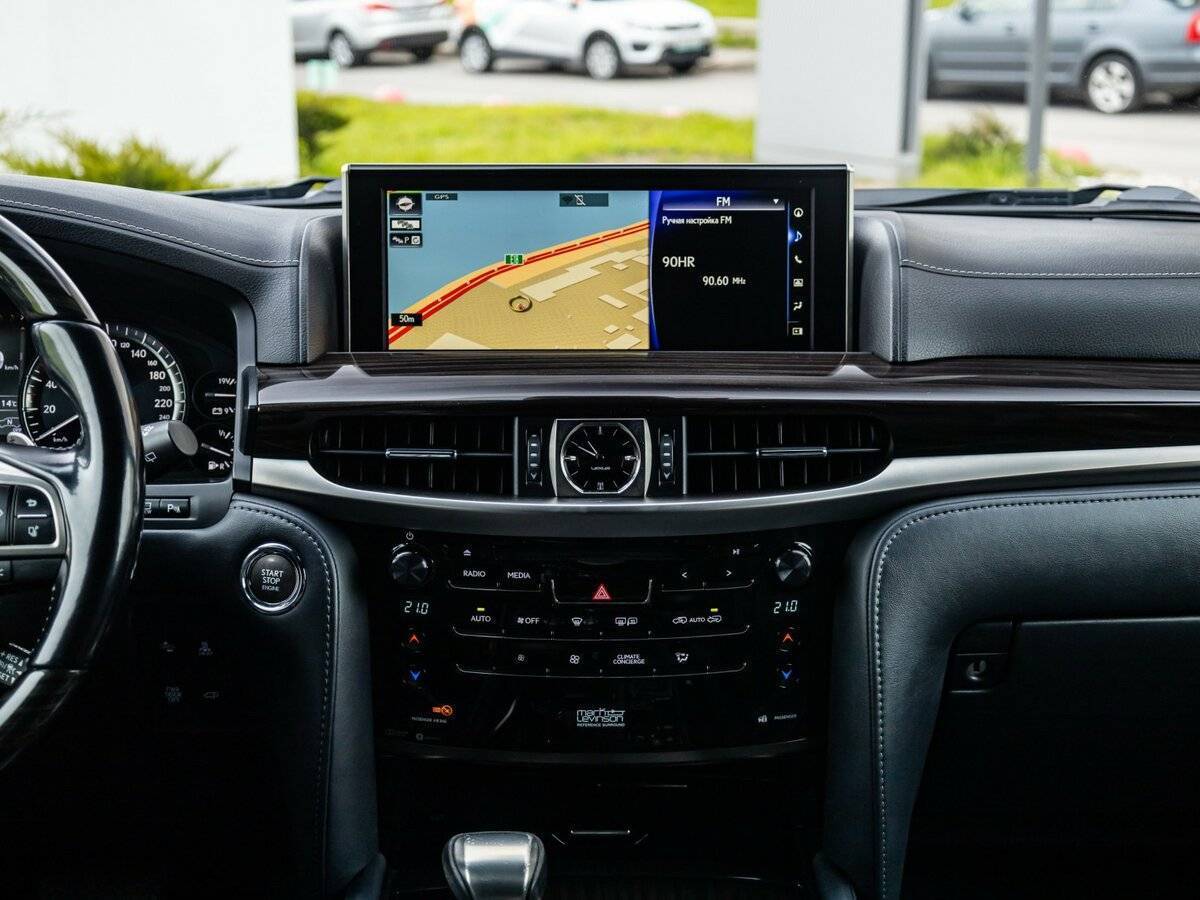 Купить Lexus LX 450d, 2018, 158 788 км, фото №19