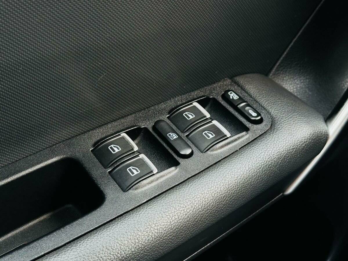 Купить Chery Tiggo 3, 2017, 78 000 км, фото №23