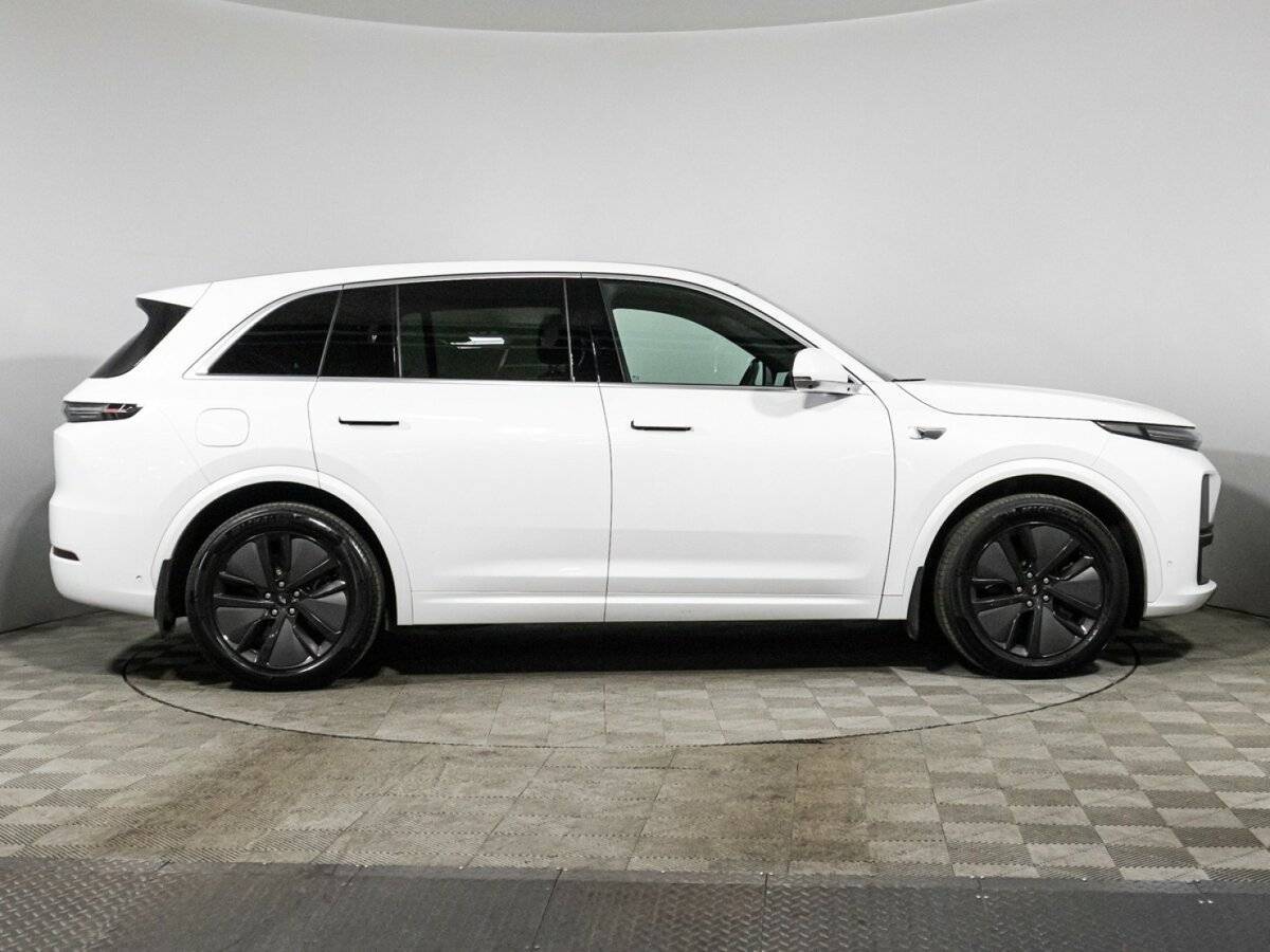 Купить Lixiang L7 52.3 kWh, 2024, 18 965 км, фото №4