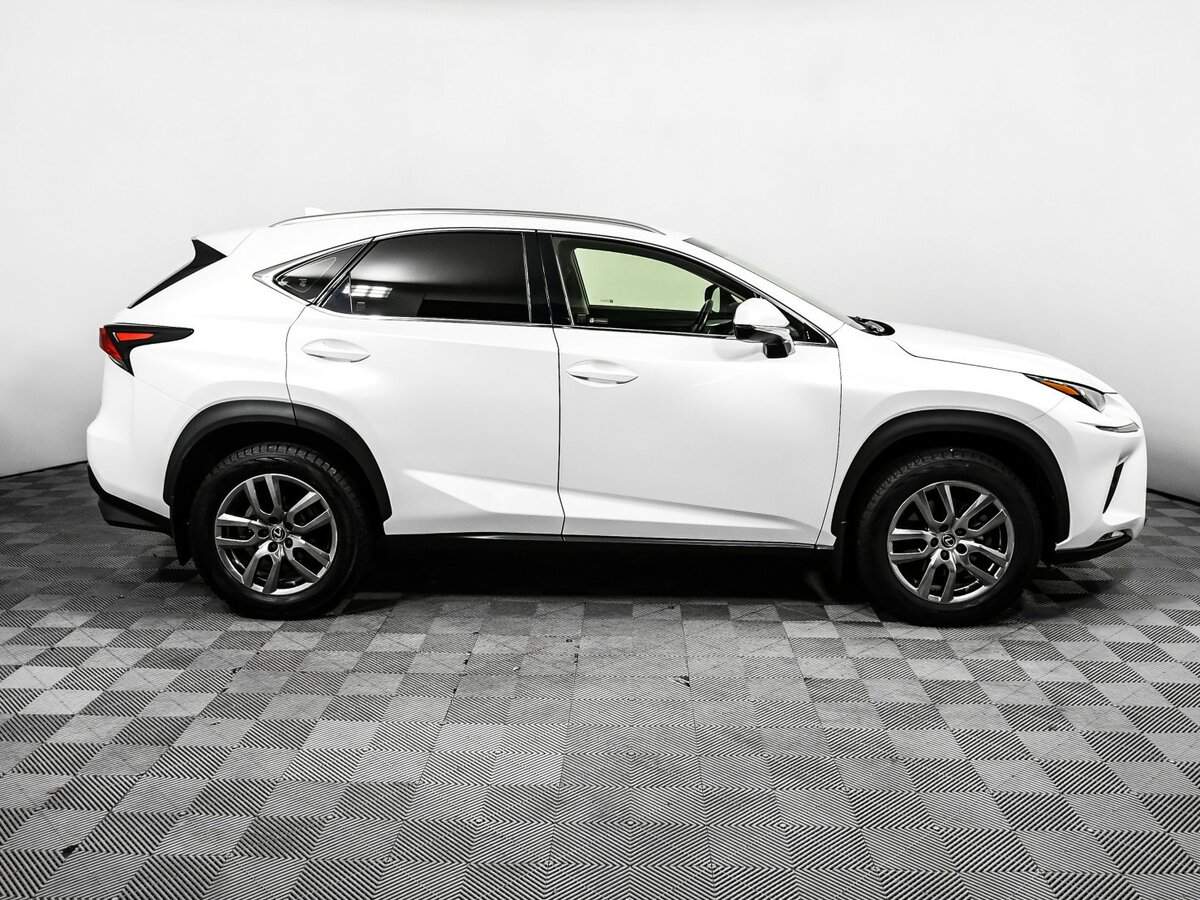 Купить Lexus NX 300, 2018, 53 550 км, фото №4