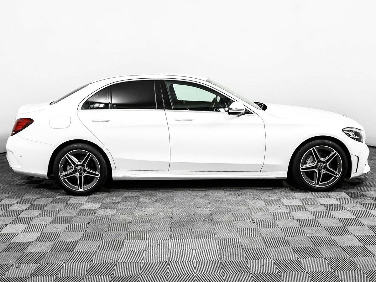 Купить Mercedes-Benz C-Класс 180, 2018, 63 829 км, фото №4
