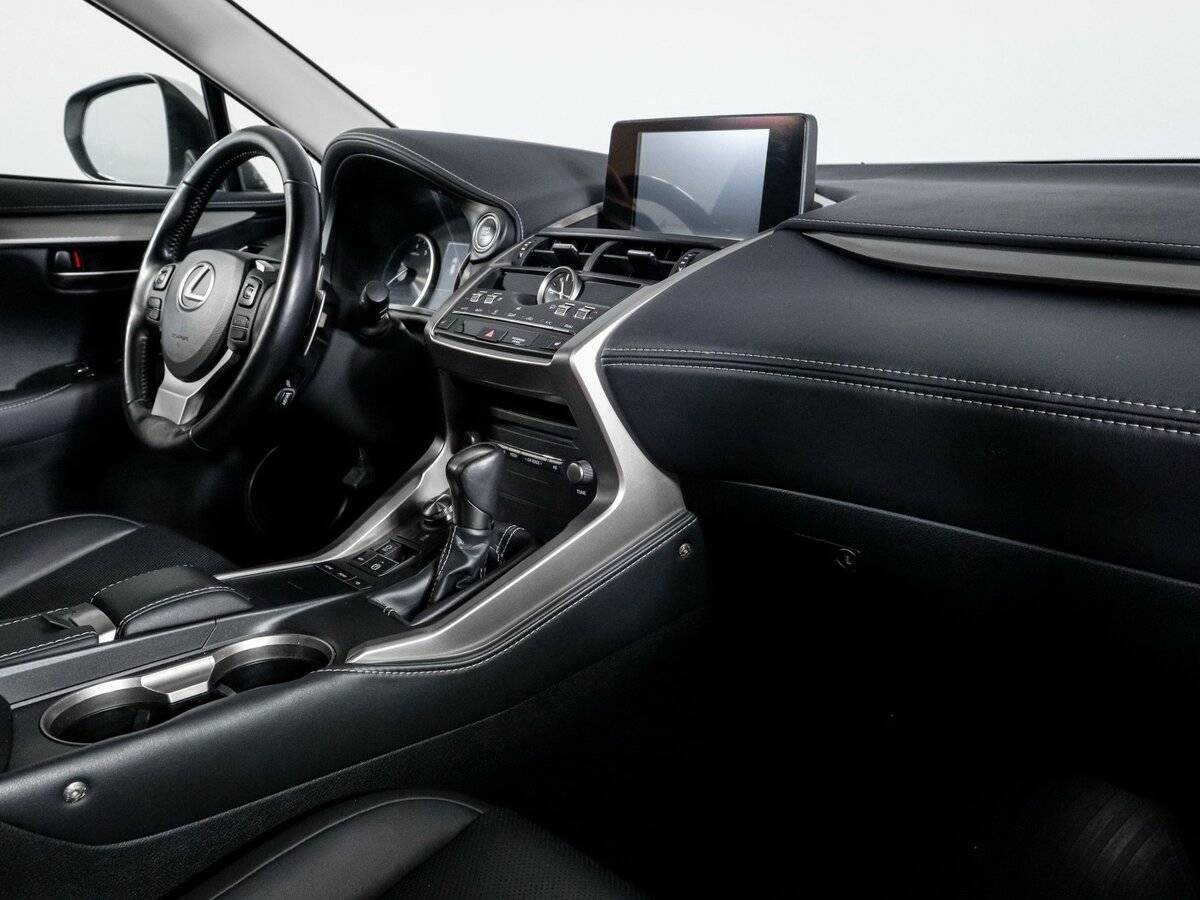 Купить Lexus NX 300, 2019, 40 560 км, фото №8