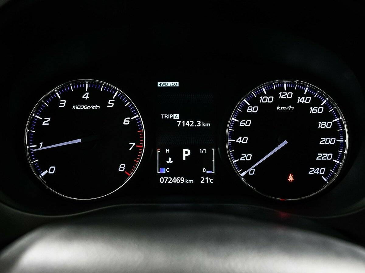 Купить Mitsubishi Outlander, 2017, 72 468 км, фото №10