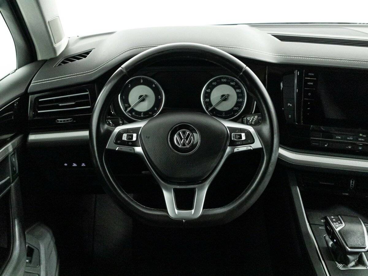 Купить Volkswagen Touareg, 2018, 126 285 км, фото №19