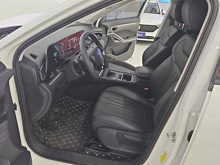 Купить FAW Bestune T55, 2021, 19 000 км, фото №7