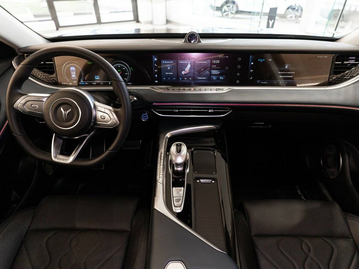 Купить Voyah Free EVR, 2023, 12 352 км, фото №15