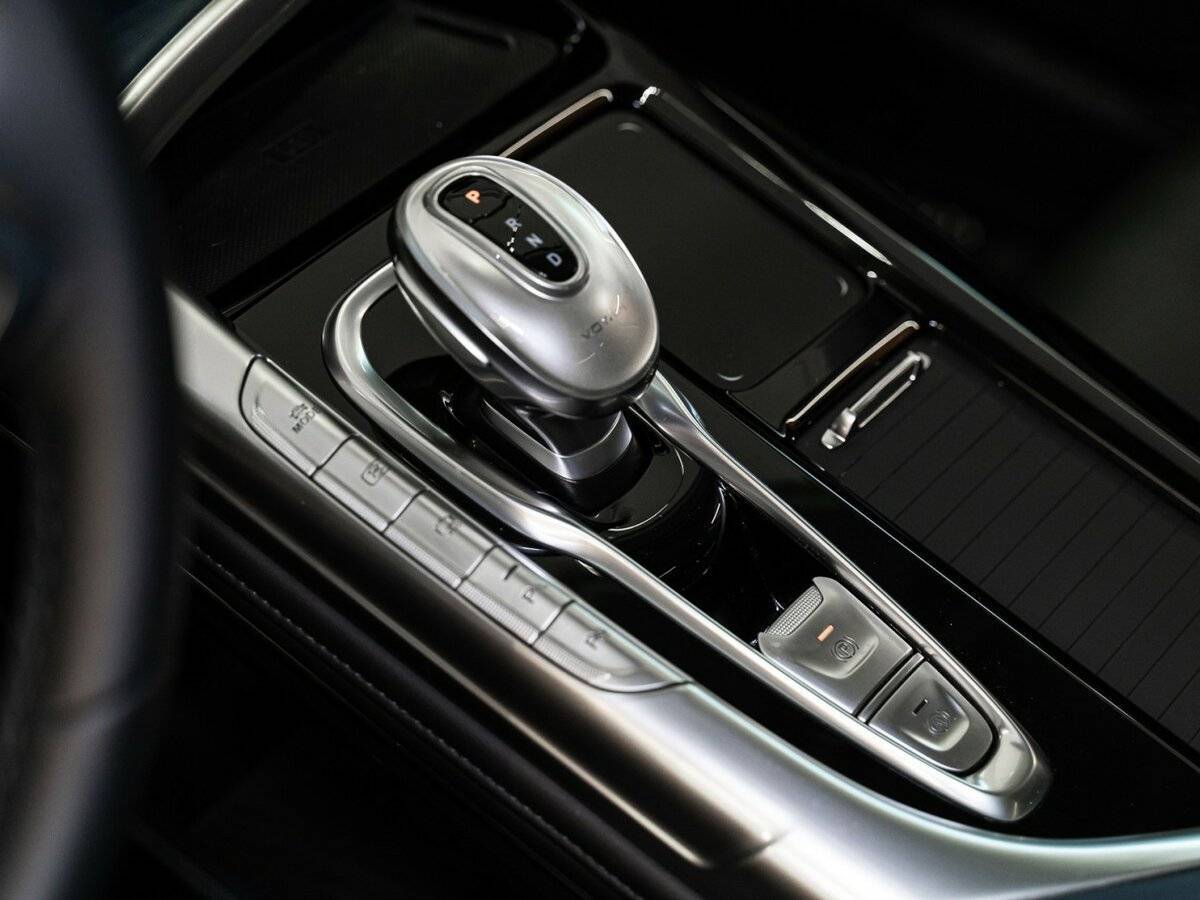 Купить Voyah Free EVR, 2023, 12 352 км, фото №21