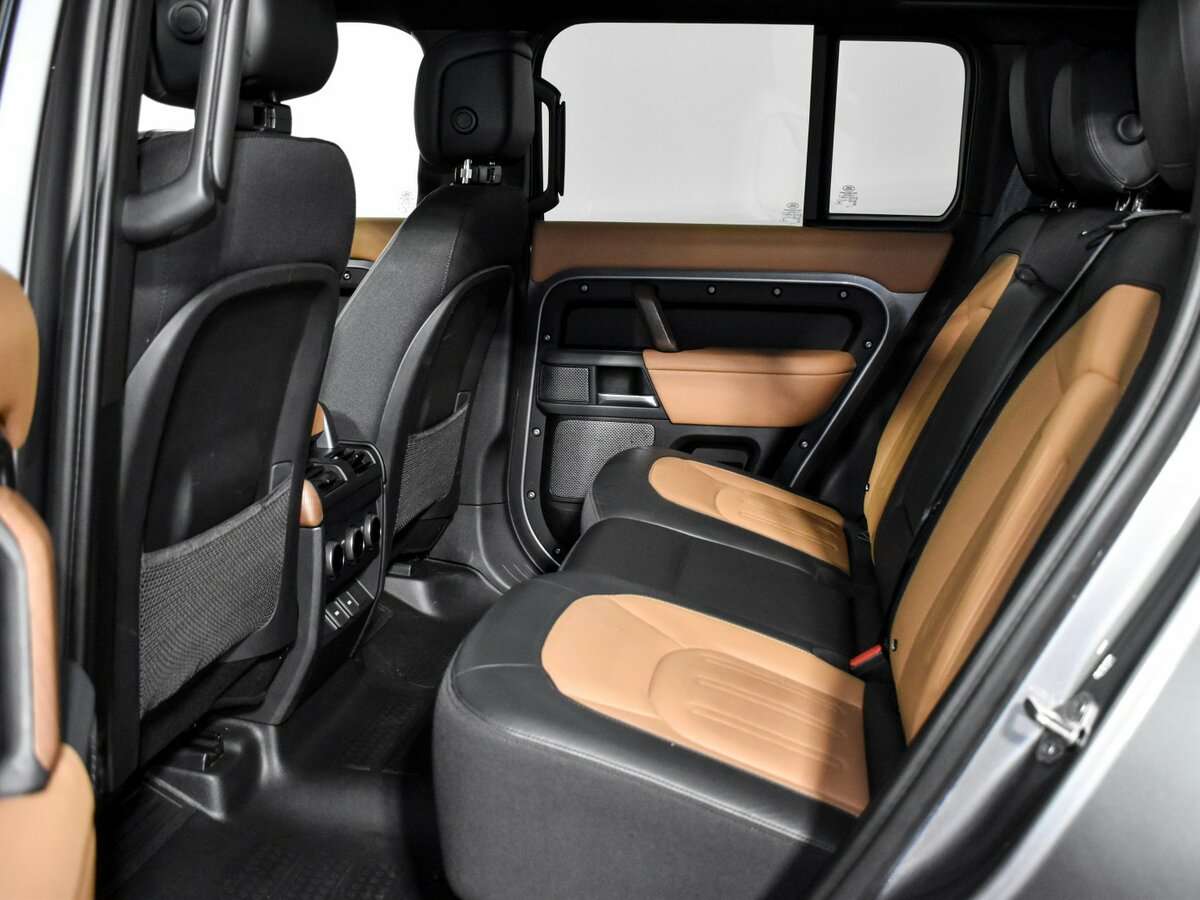 Купить Land Rover Defender 110, 2023, 21 000 км, фото №11