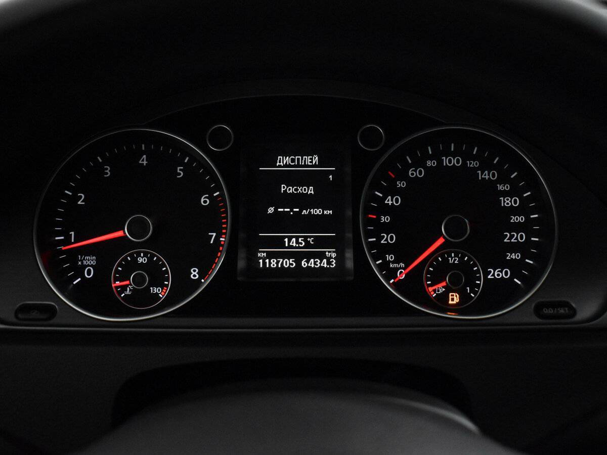 Купить Volkswagen Passat, 2012, 118 702 км, фото №18