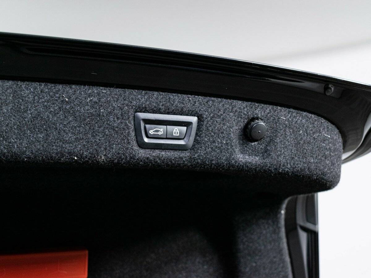 Купить BMW 5 серии 520d xDrive, 2019, 45 000 км, фото №10