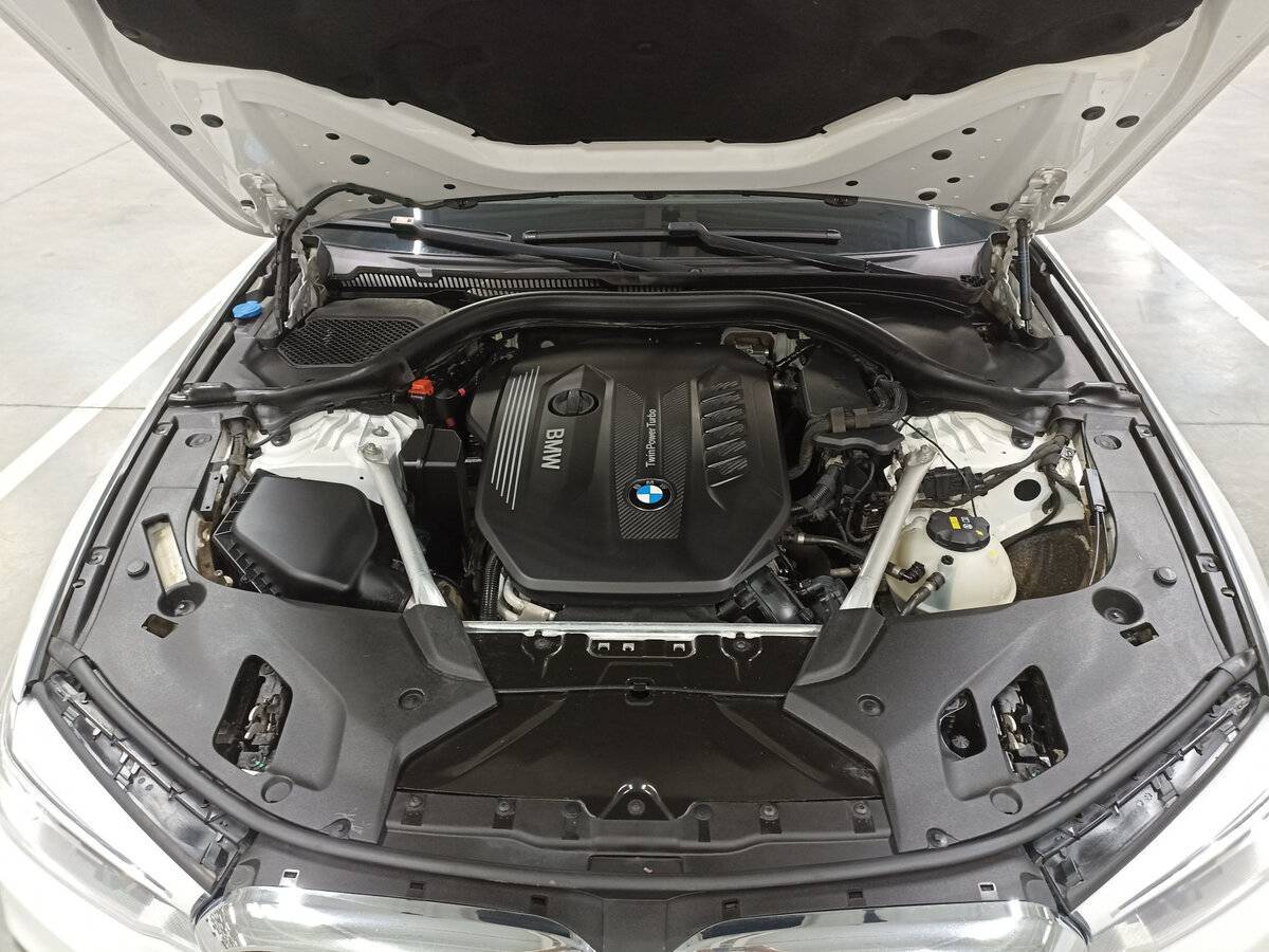 Купить BMW 5 серии 530d xDrive, 2018, 224 562 км, фото №9