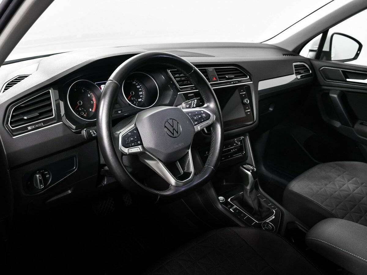 Купить Volkswagen Tiguan, 2021, 63 779 км, фото №13
