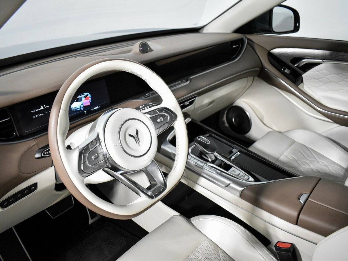 Купить Voyah Free EVR, 2023, 61 973 км, фото №9