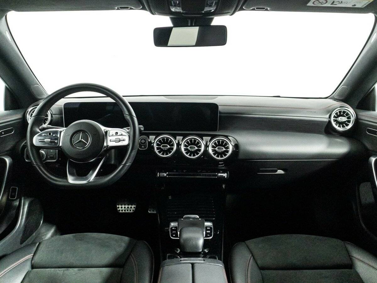 Купить Mercedes-Benz CLA 250, 2019, 94 985 км, фото №13