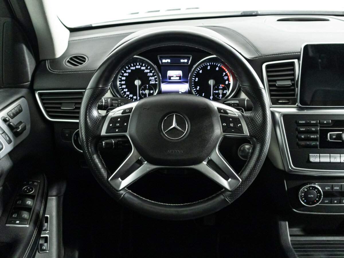 Купить Mercedes-Benz GL-Класс 400, 2014, 125 000 км, фото №24