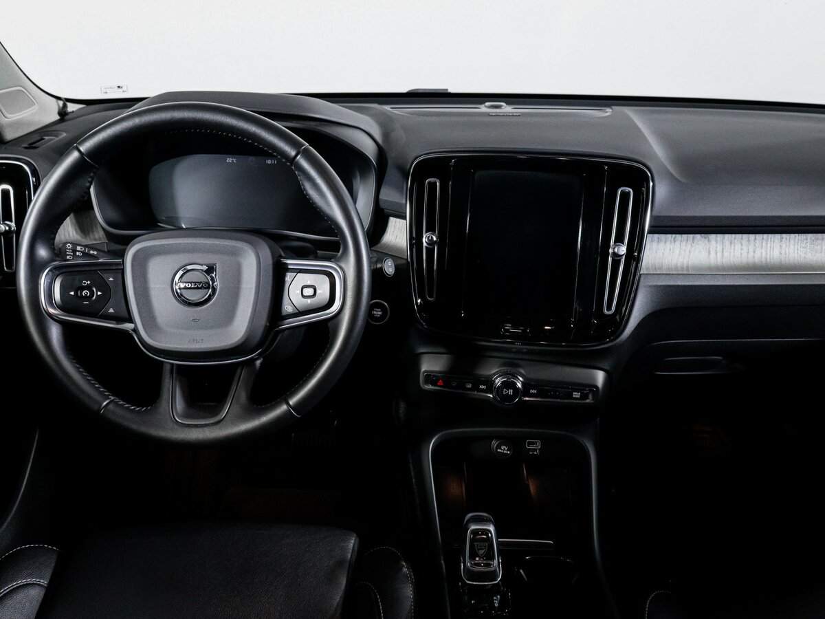 Купить Volvo XC40, 2020, 32 246 км, фото №12