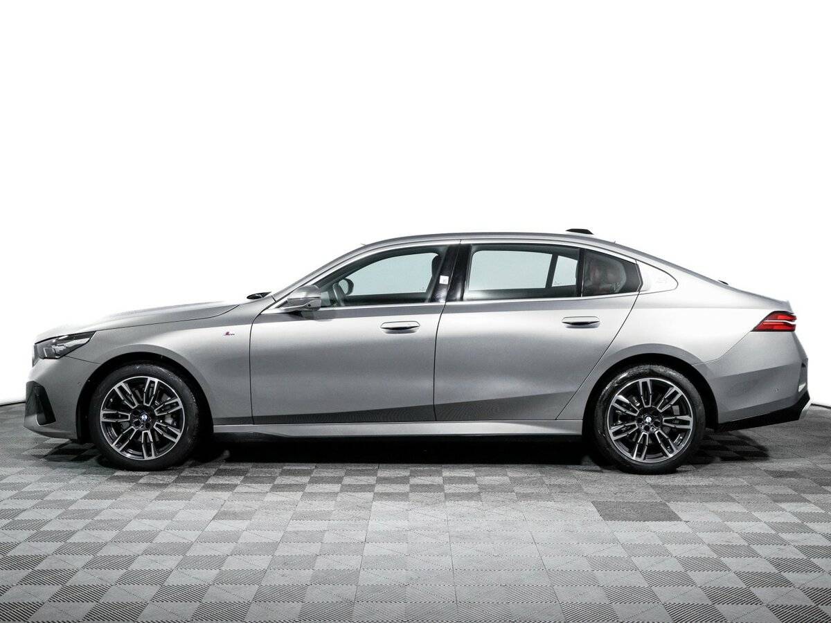 Купить BMW 5 серии Long 530Li, 2024, 5 850 км, фото №8