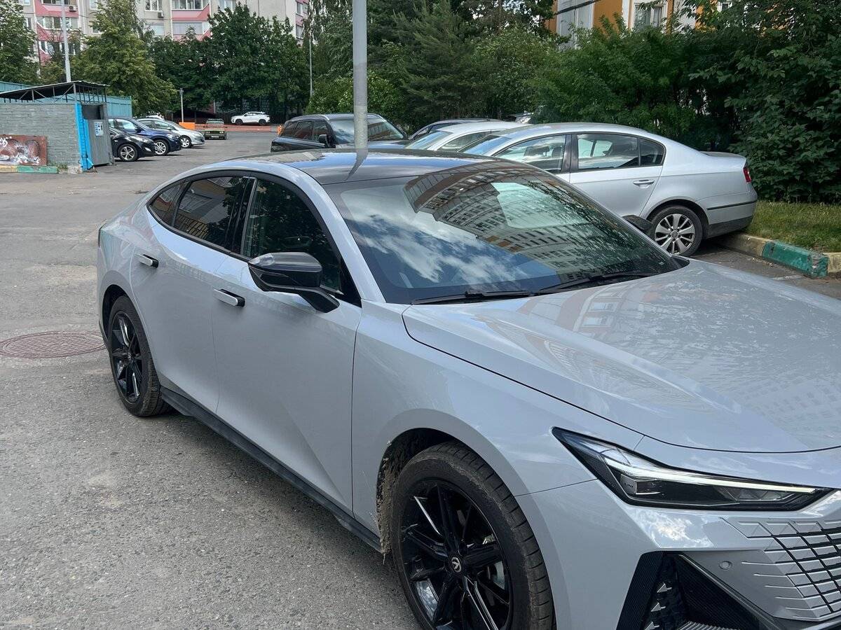 Changan UNI-V