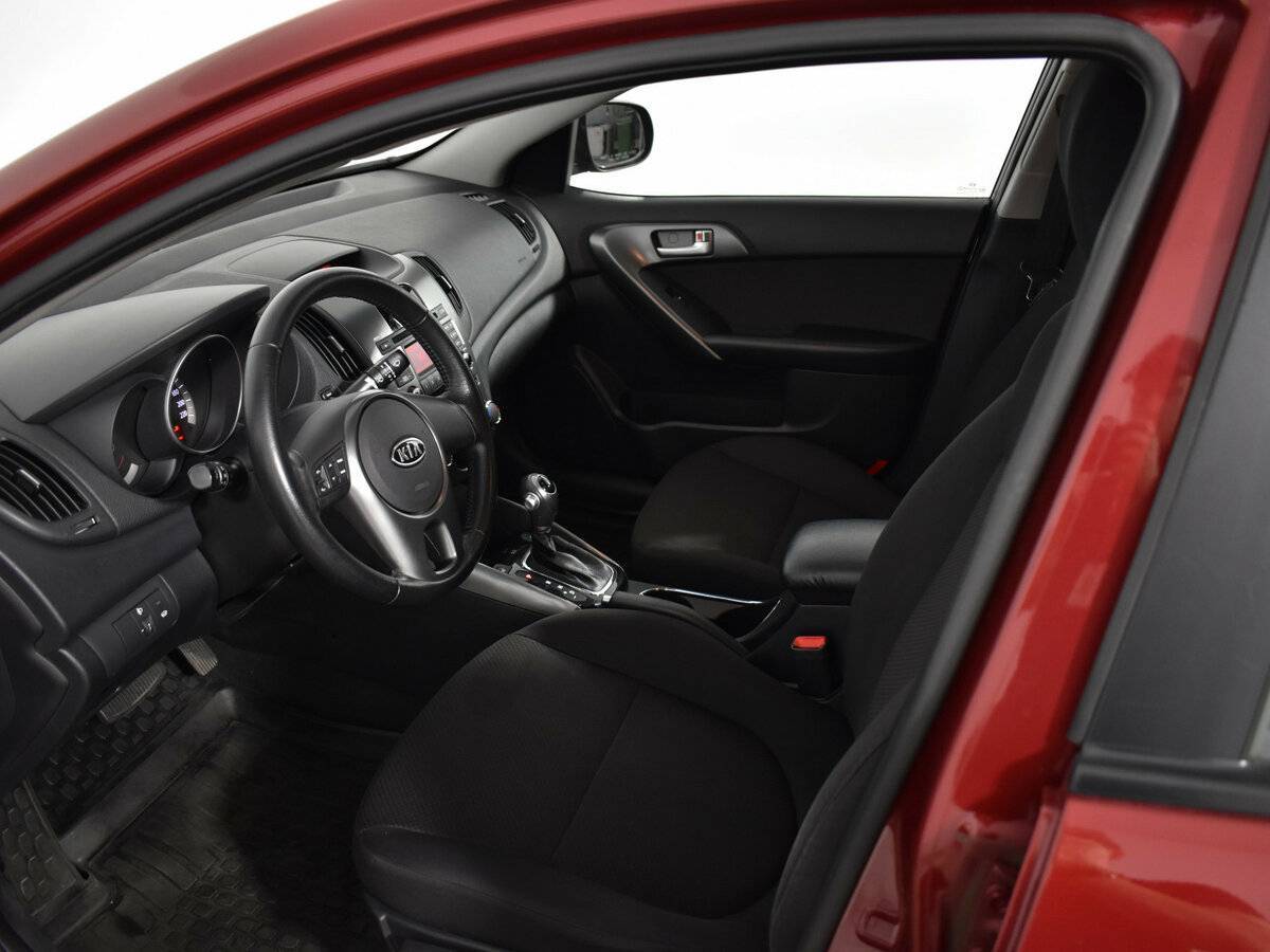 Купить Kia Cerato 6-speed, 2011, 117 000 км, фото №9