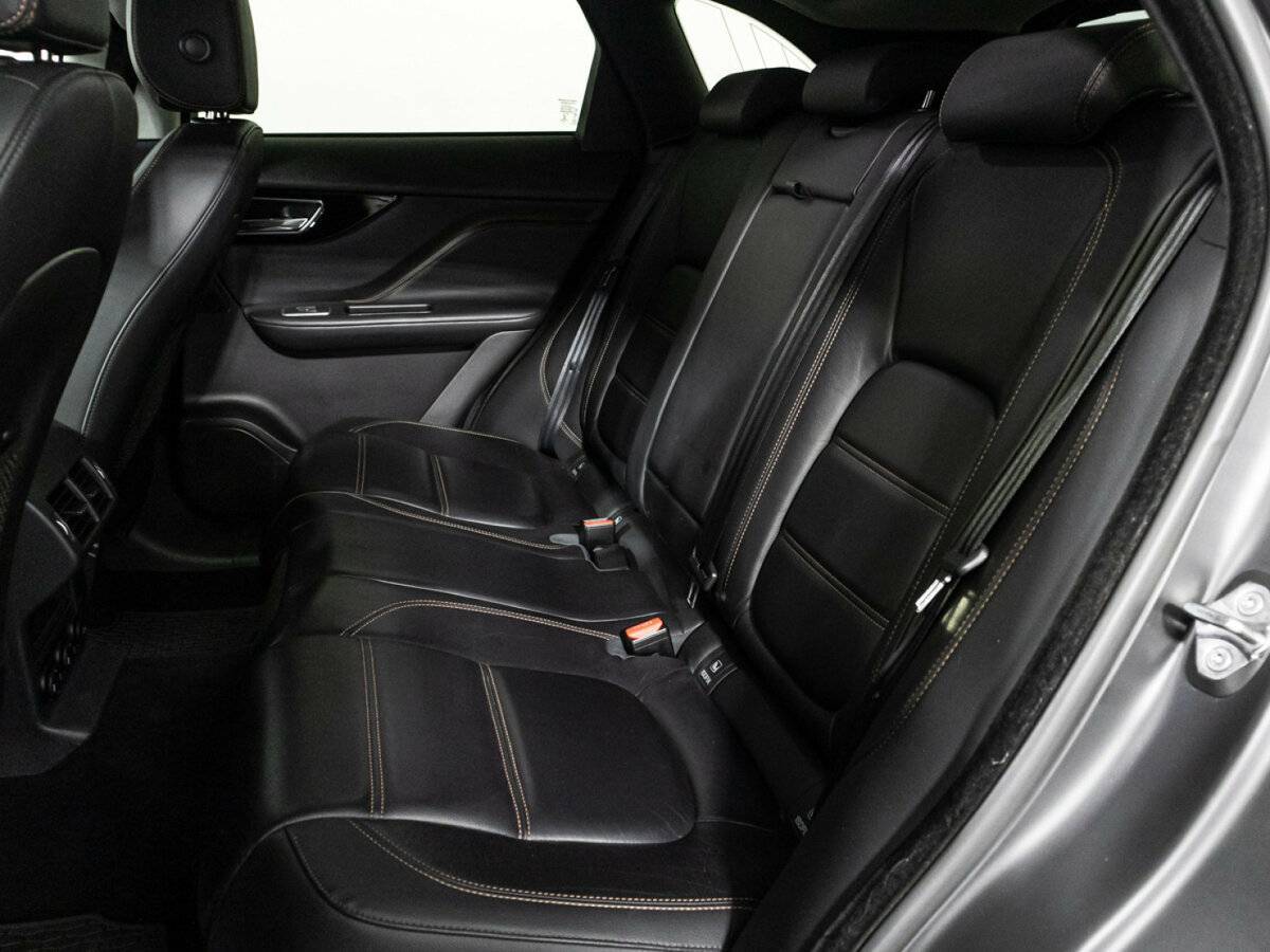 Купить Jaguar F-Pace, 2017, 115 161 км, фото №10