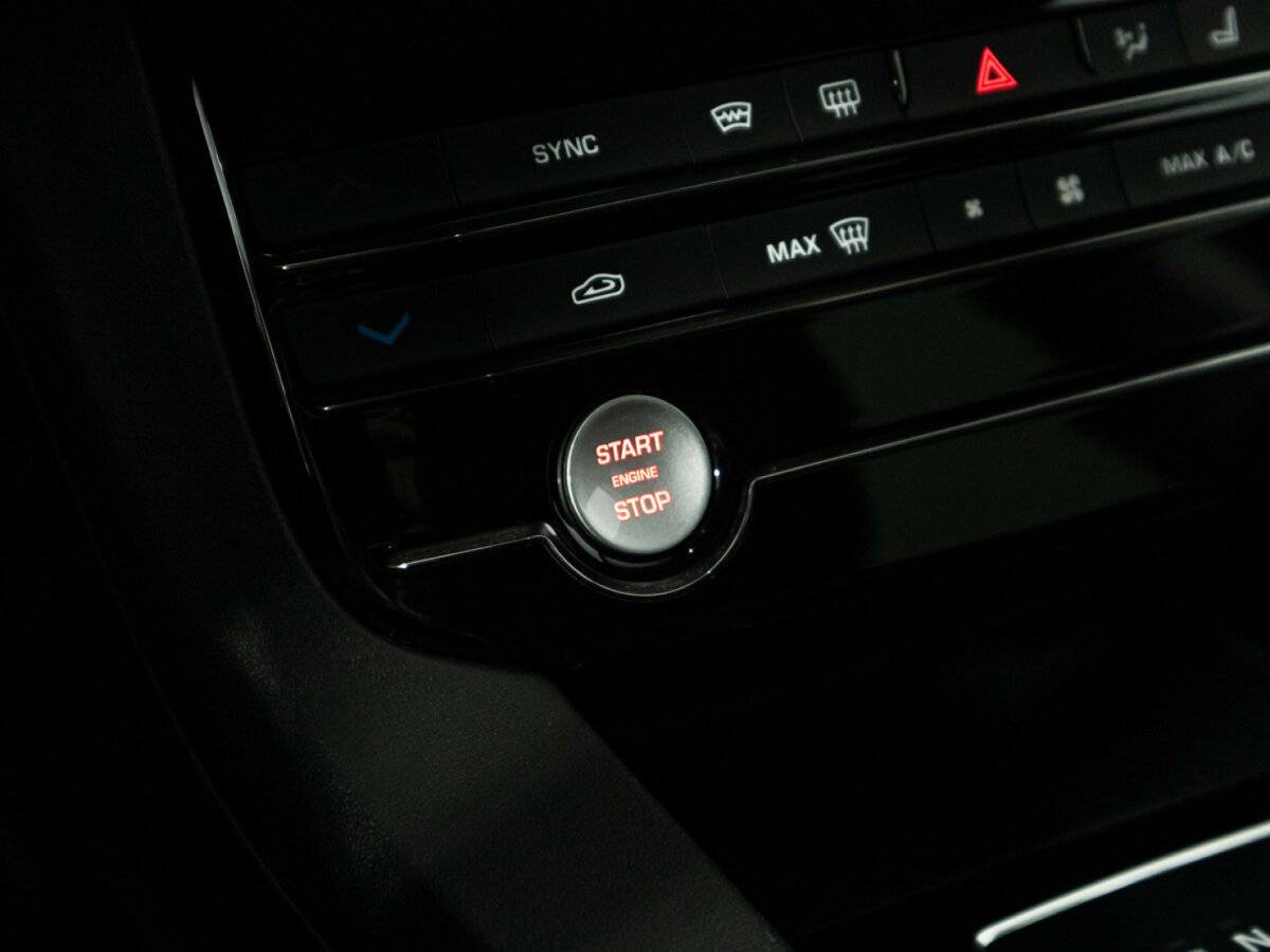 Купить Jaguar F-Pace, 2017, 115 161 км, фото №23