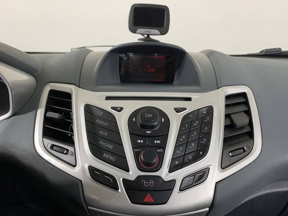 Купить Ford Fiesta, 2011, 157 409 км, фото №16