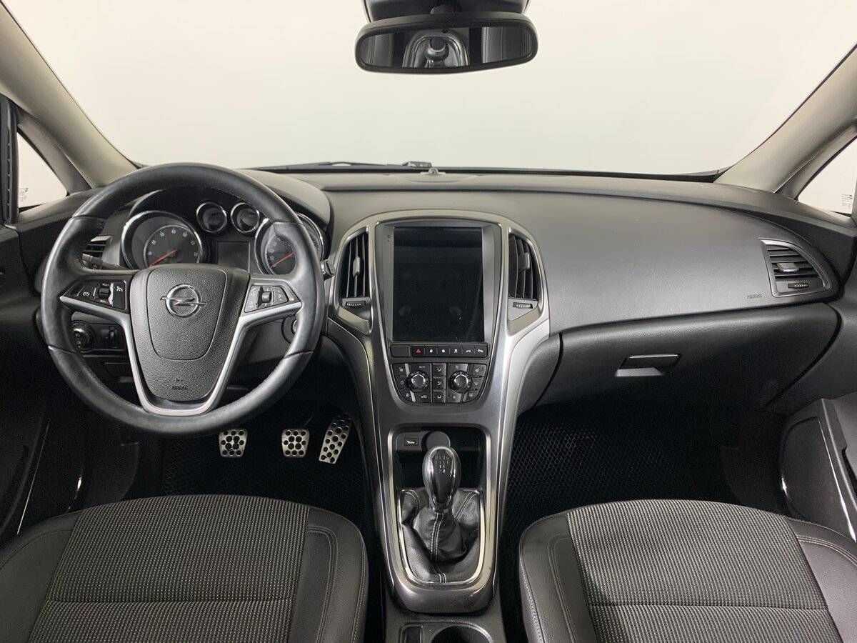 Купить Opel Astra, 2011, 186 000 км, фото №12