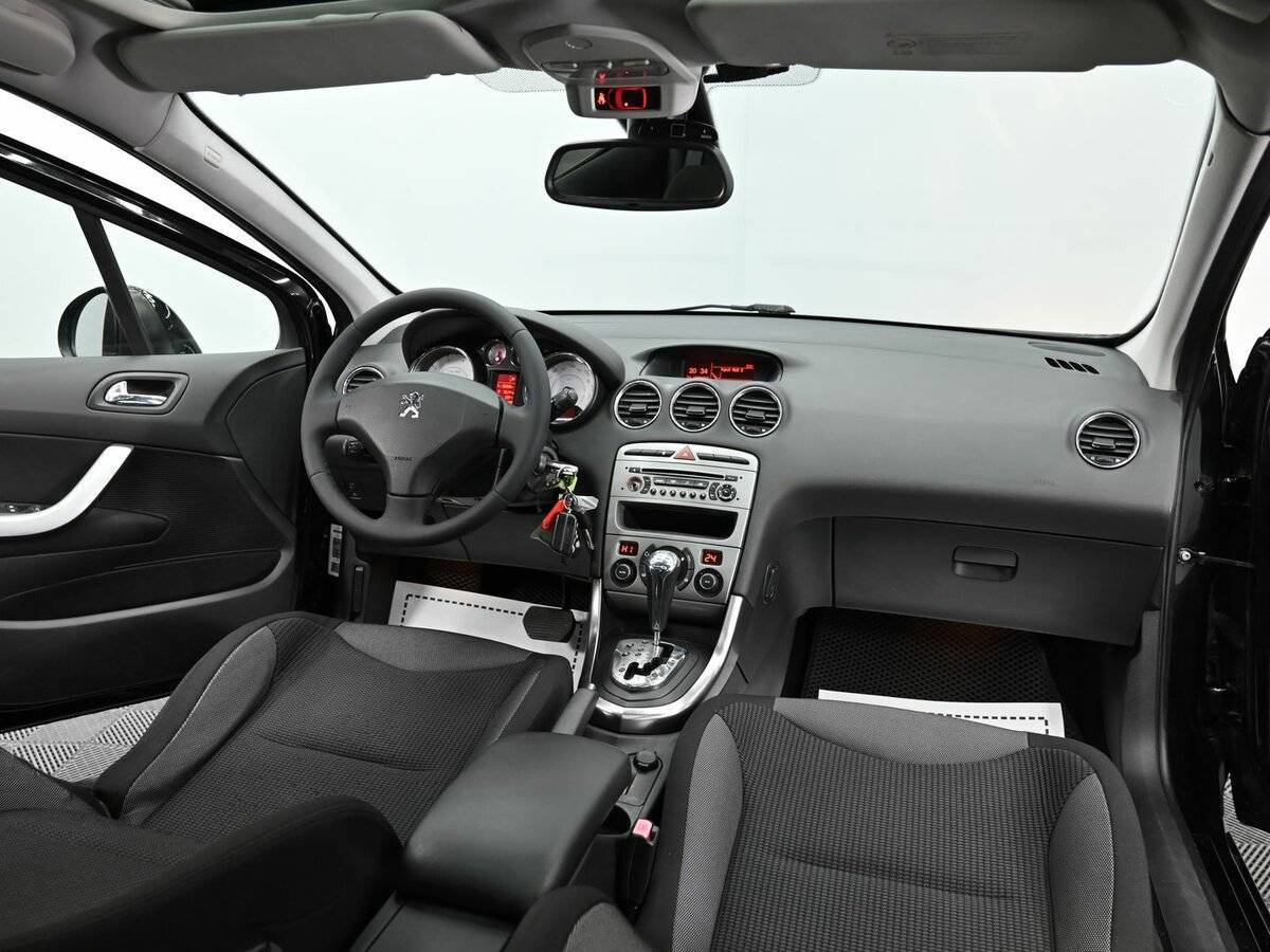 Купить Peugeot 308, 2011, 163 000 км, фото №11