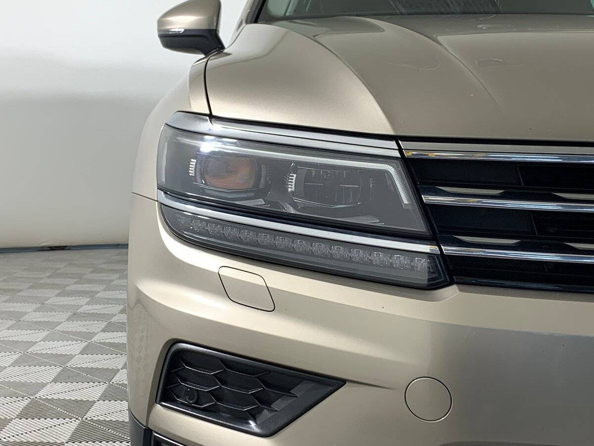 Купить Volkswagen Tiguan, 2018, 94 573 км, фото №10