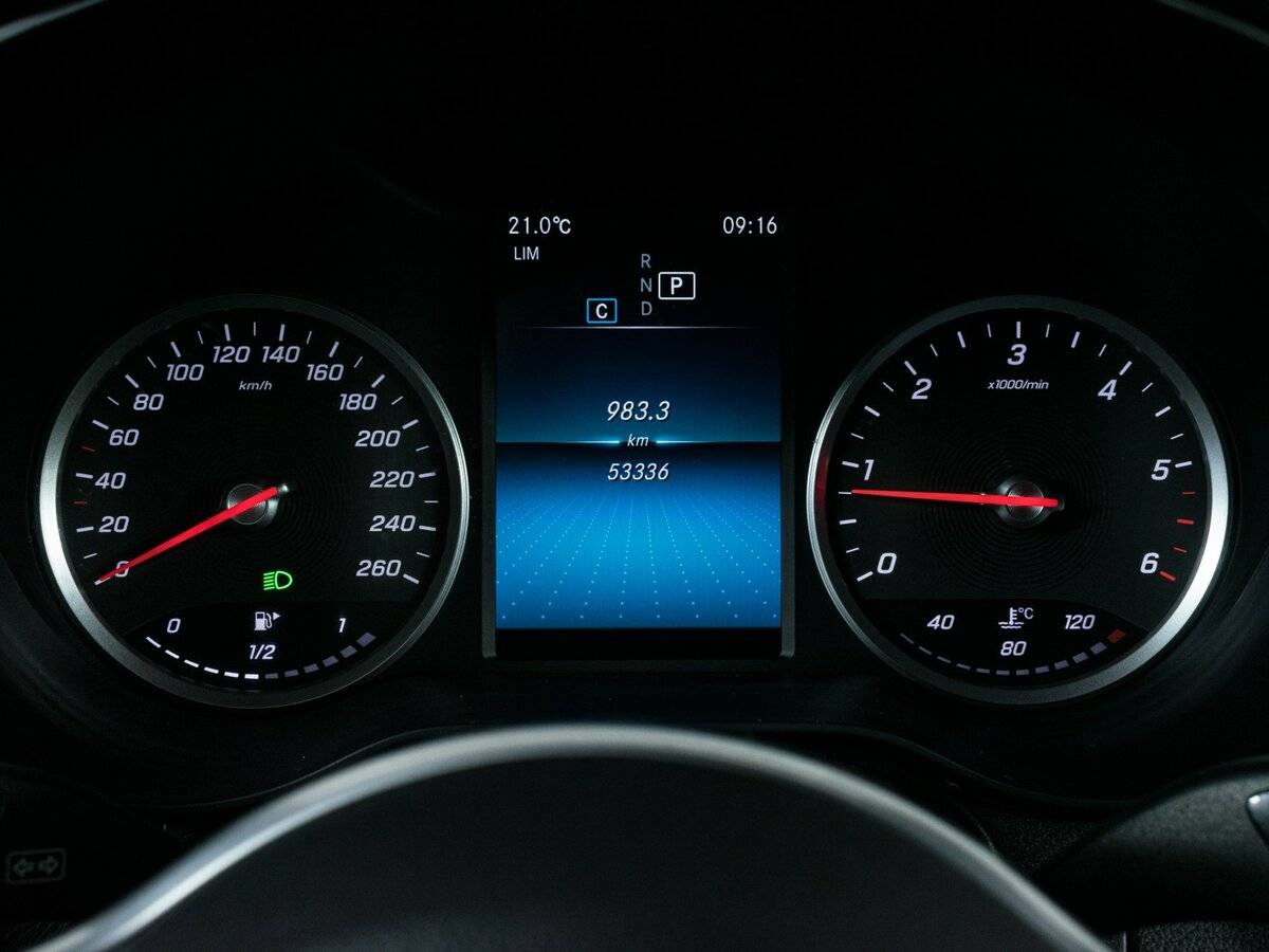 Купить Mercedes-Benz GLC 300 d, 2020, 53 500 км, фото №14