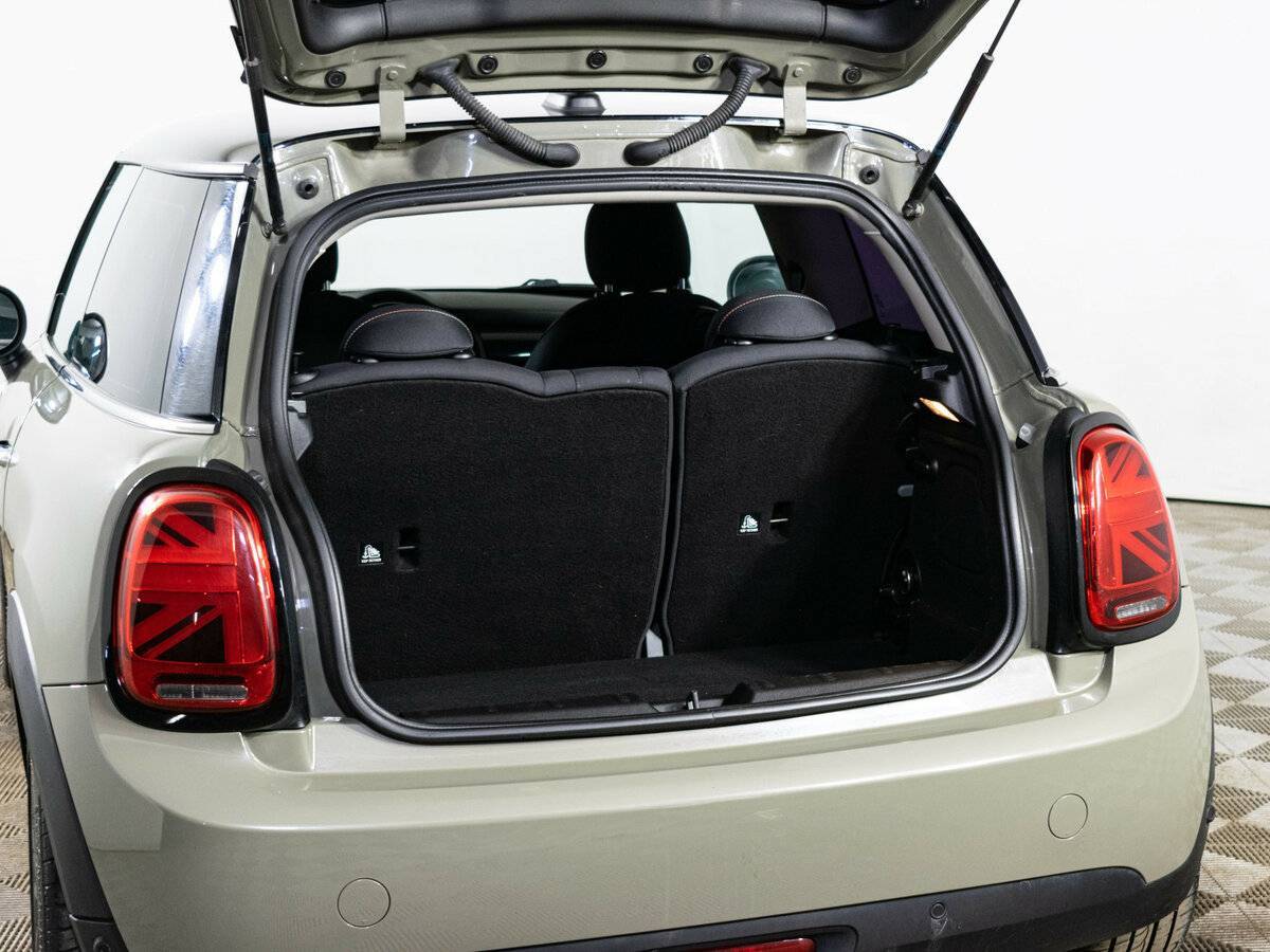 Купить Mini Hatch Cooper, 2018, 119 371 км, фото №9