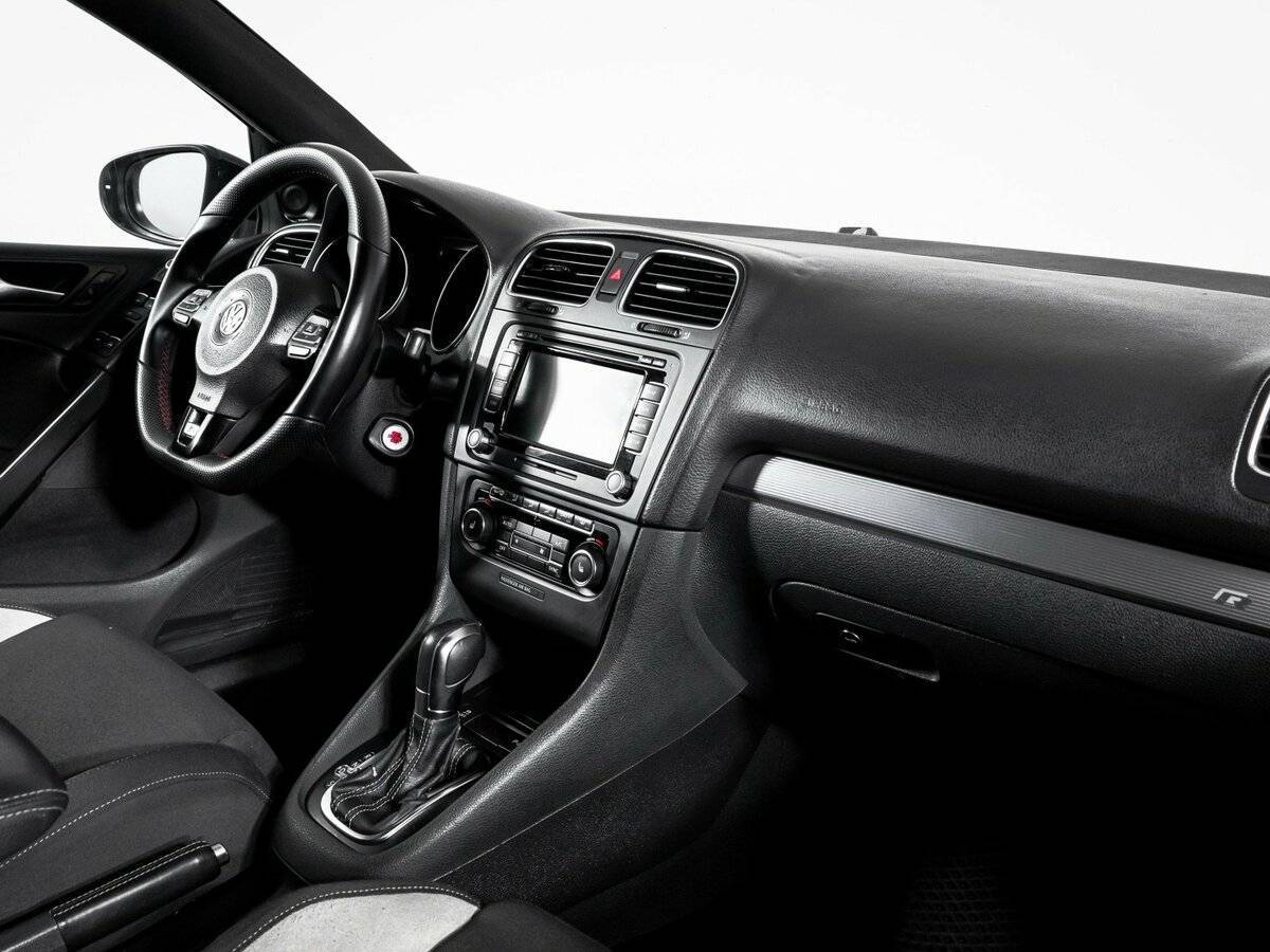 Купить Volkswagen Golf R, 2012, 259 132 км, фото №9