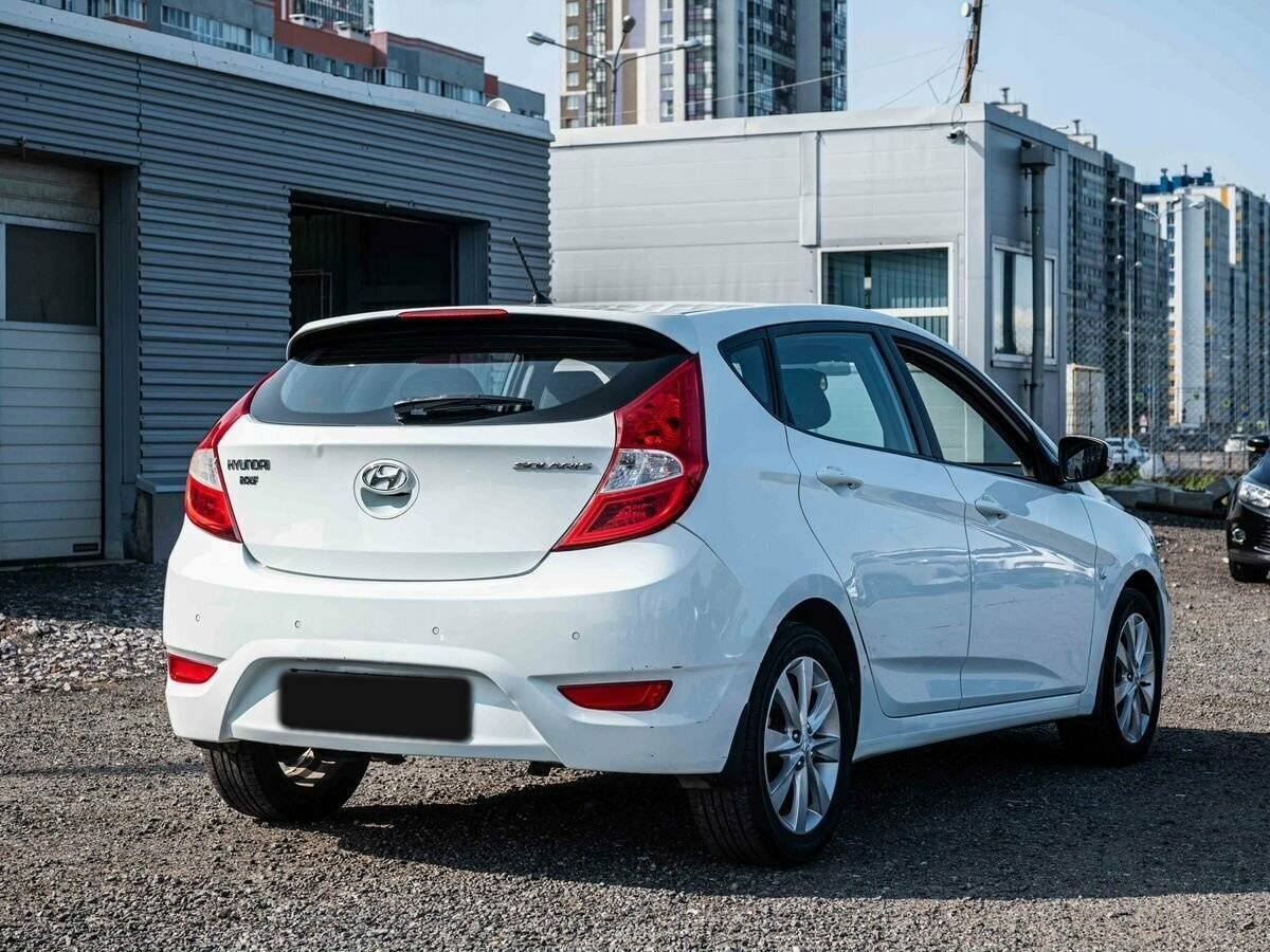 Купить Hyundai Solaris, 2014, 196 910 км, фото №6