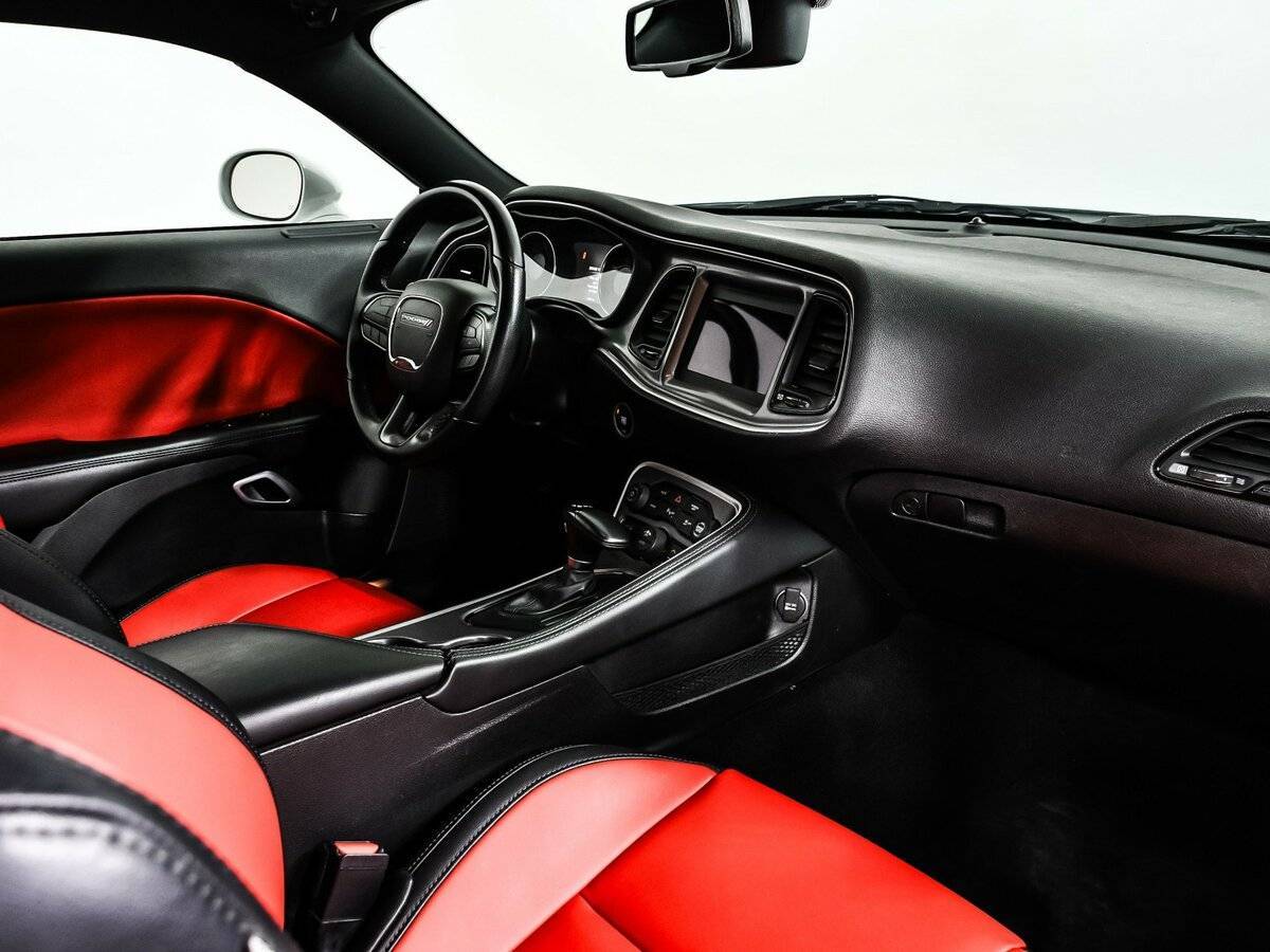 Купить Dodge Challenger, 2022, 19 635 км, фото №8