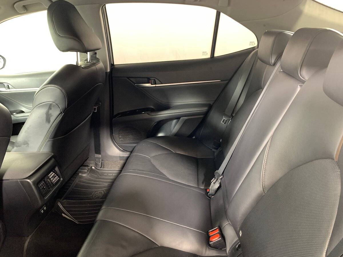 Купить Toyota Camry, 2018, 129 654 км, фото №18