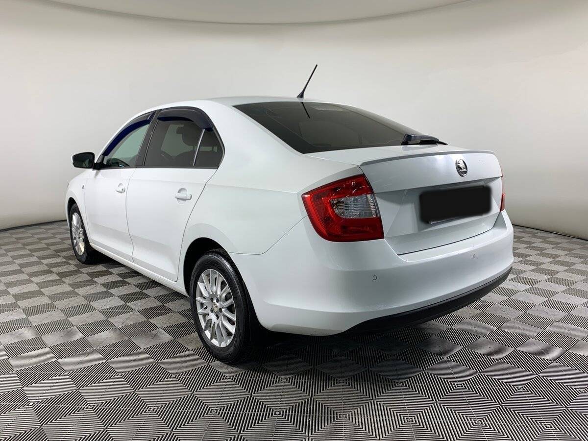 Купить Skoda Rapid, 2015, 170 380 км, фото №7