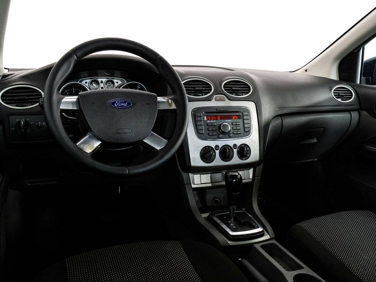 Купить Ford Focus, 2010, 171 132 км, фото №9