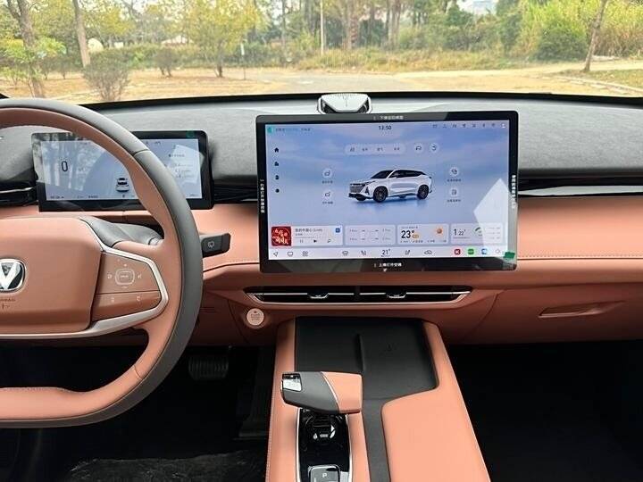 Купить Changan UNI-Z iDD, 2024, 2 000 км, фото №14