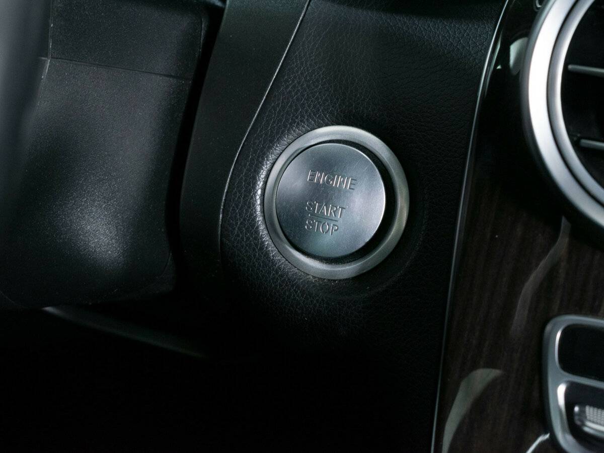 Купить Mercedes-Benz GLC 250 d, 2016, 105 363 км, фото №17