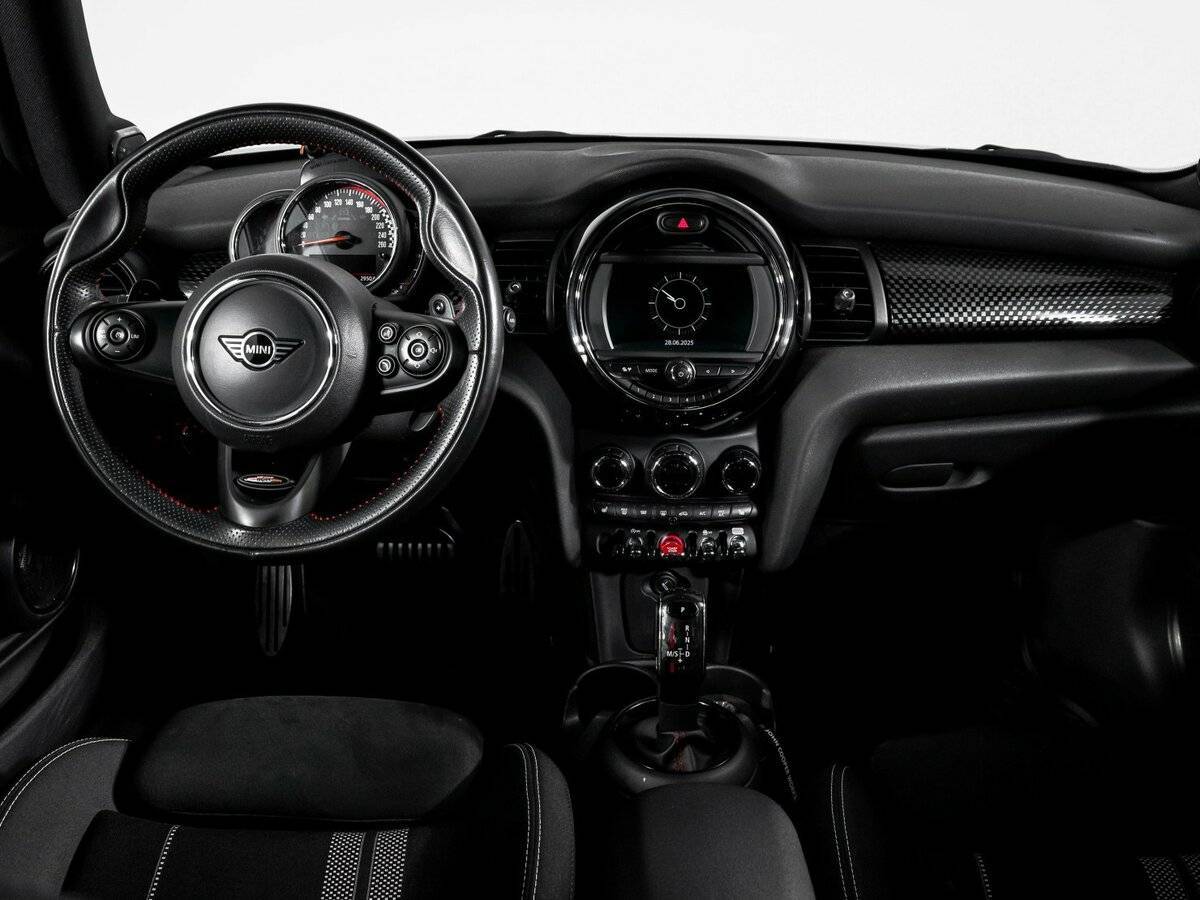 Купить Mini Hatch JCW John Cooper Works, 2019, 55 630 км, фото №12