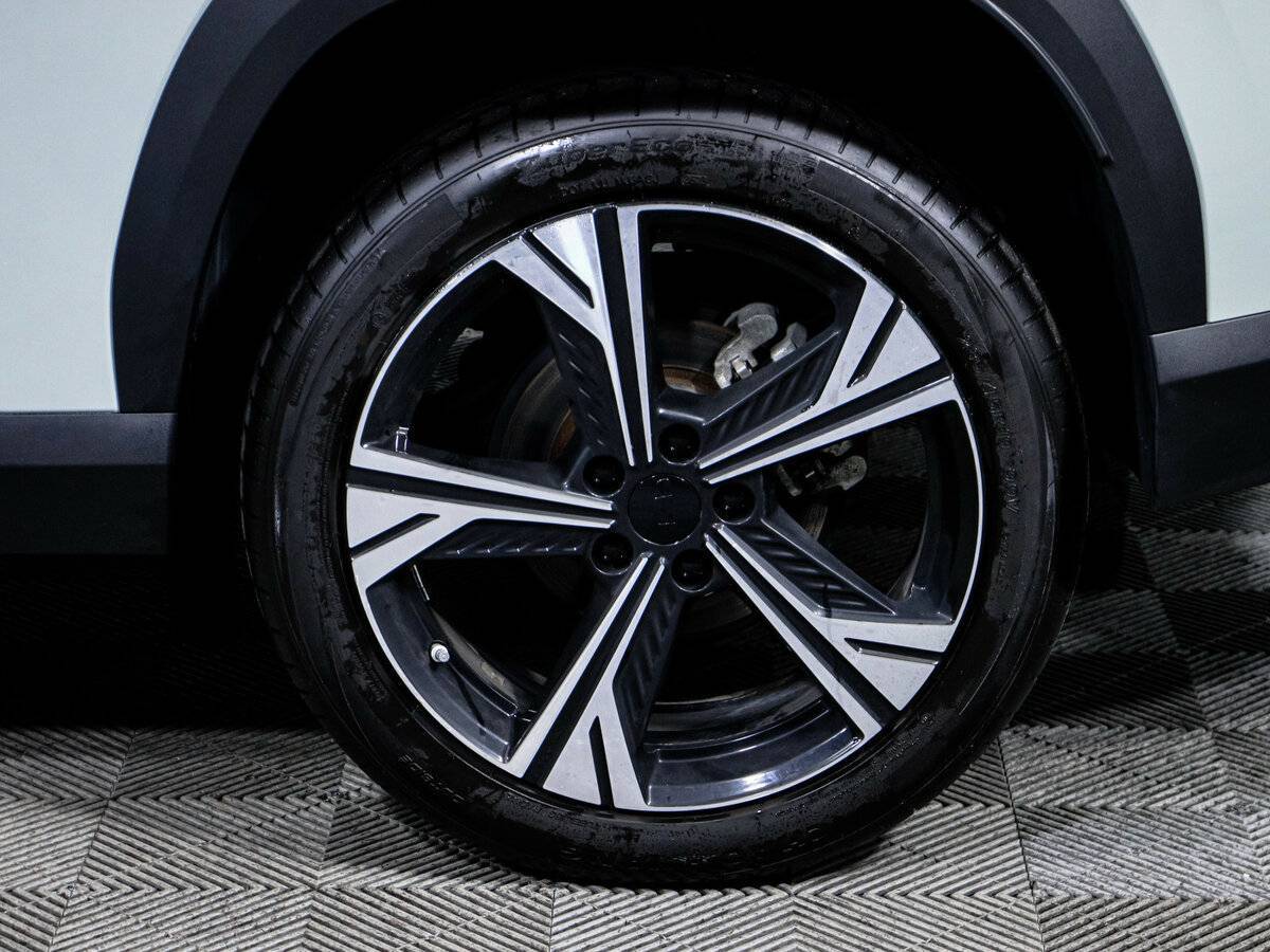 Купить Geely Atlas, 2023, 4 754 км, фото №15