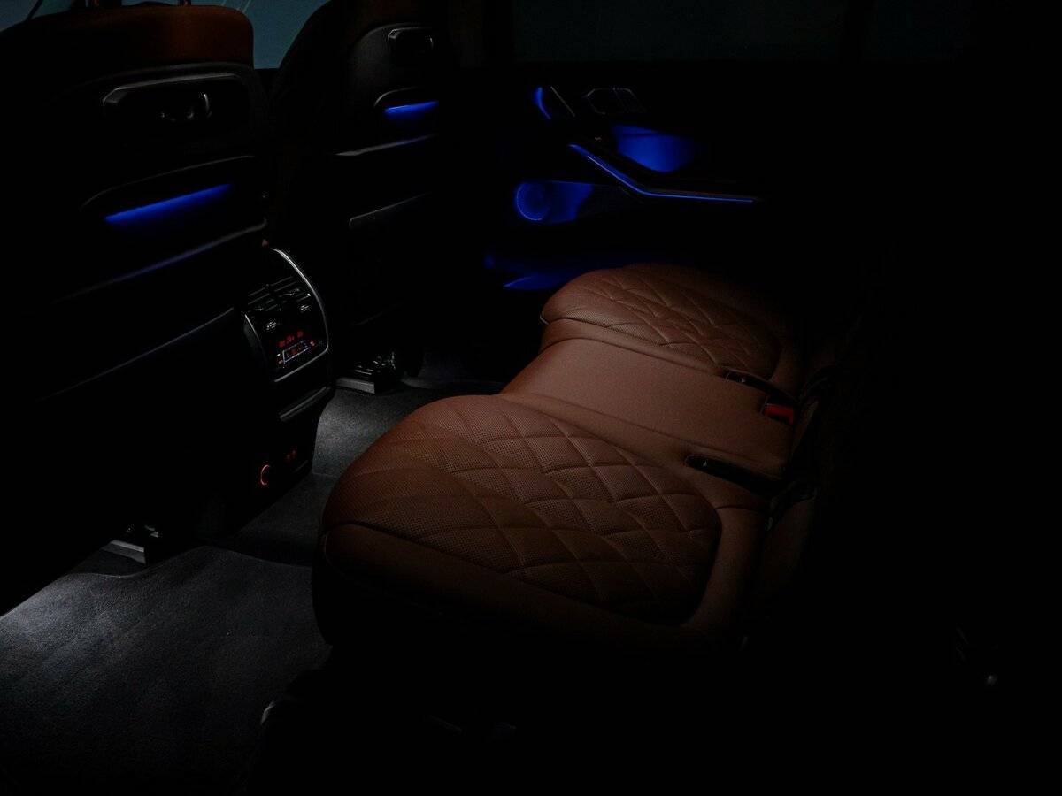 Купить BMW X7 40i, 2022, 4 296 км, фото №26