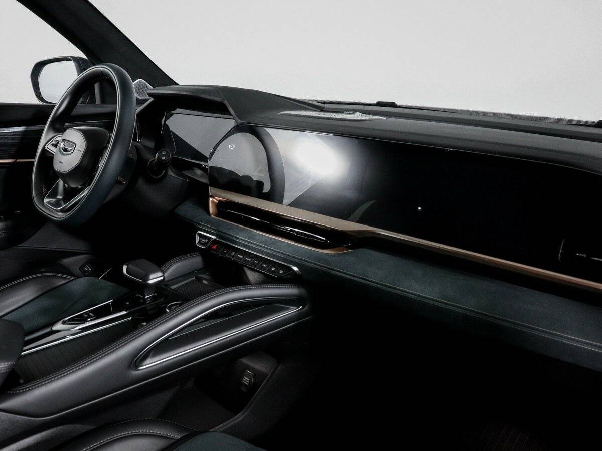 Купить Geely Monjaro, 2023, 17 924 км, фото №9