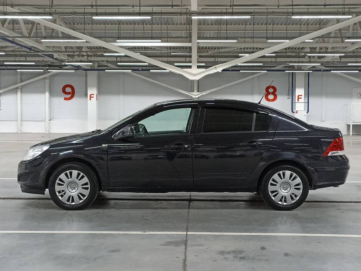 Купить Opel Astra, 2011, 247 287 км, фото №8