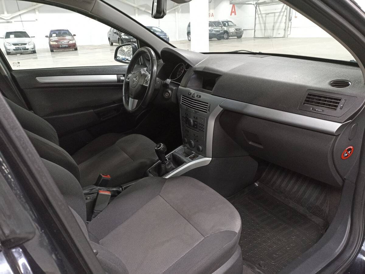 Купить Opel Astra, 2011, 247 287 км, фото №11
