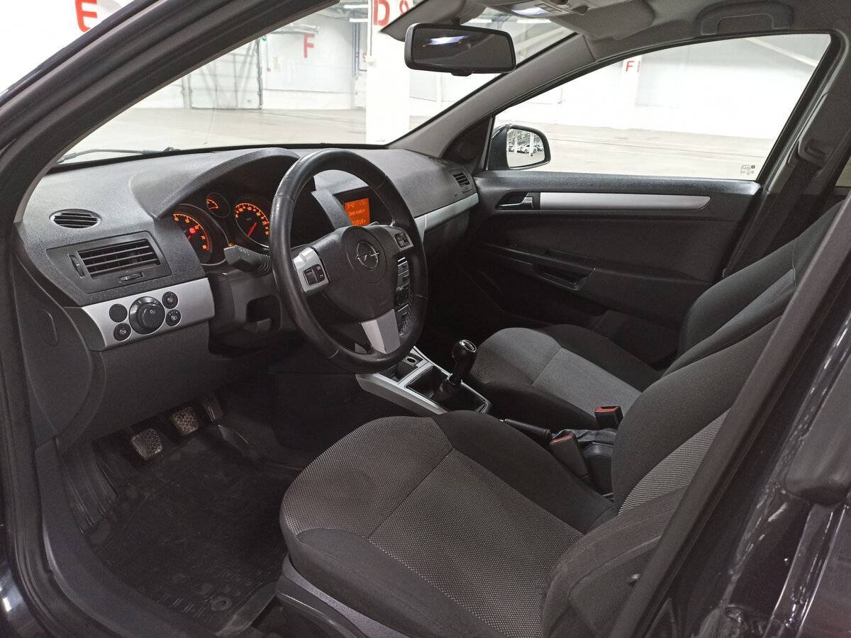 Купить Opel Astra, 2011, 247 287 км, фото №16